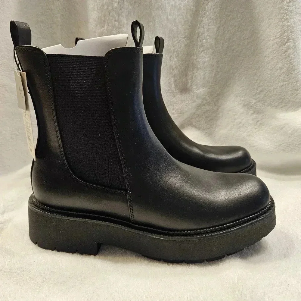 A New Day All Black Slip on leather Mid rise boots - Picture 2 of 9